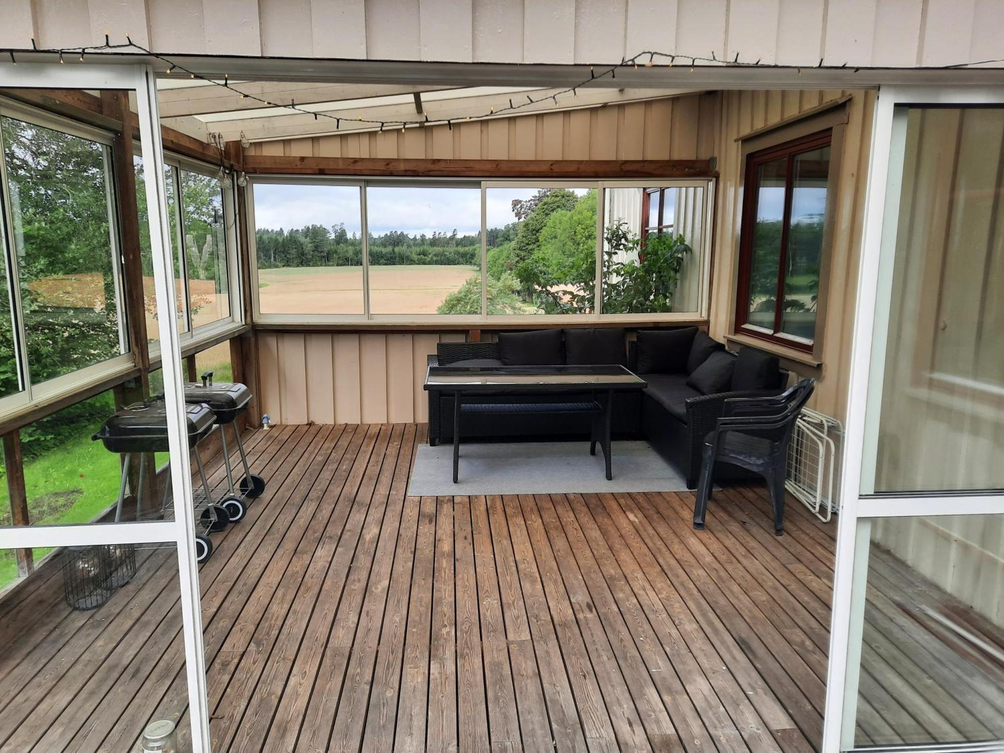 Sjoetorps Saeteris Bed & Breakfast Flygeln Larv Экстерьер фото